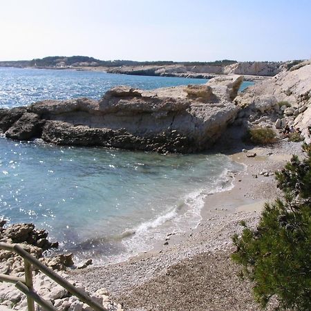 *Tiny Jungle* / Plage, Port Et Commerces A Pied Sausset-les-Pins Kültér fotó